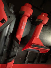 Load image into Gallery viewer, Milwaukee vacuum attachment hangers