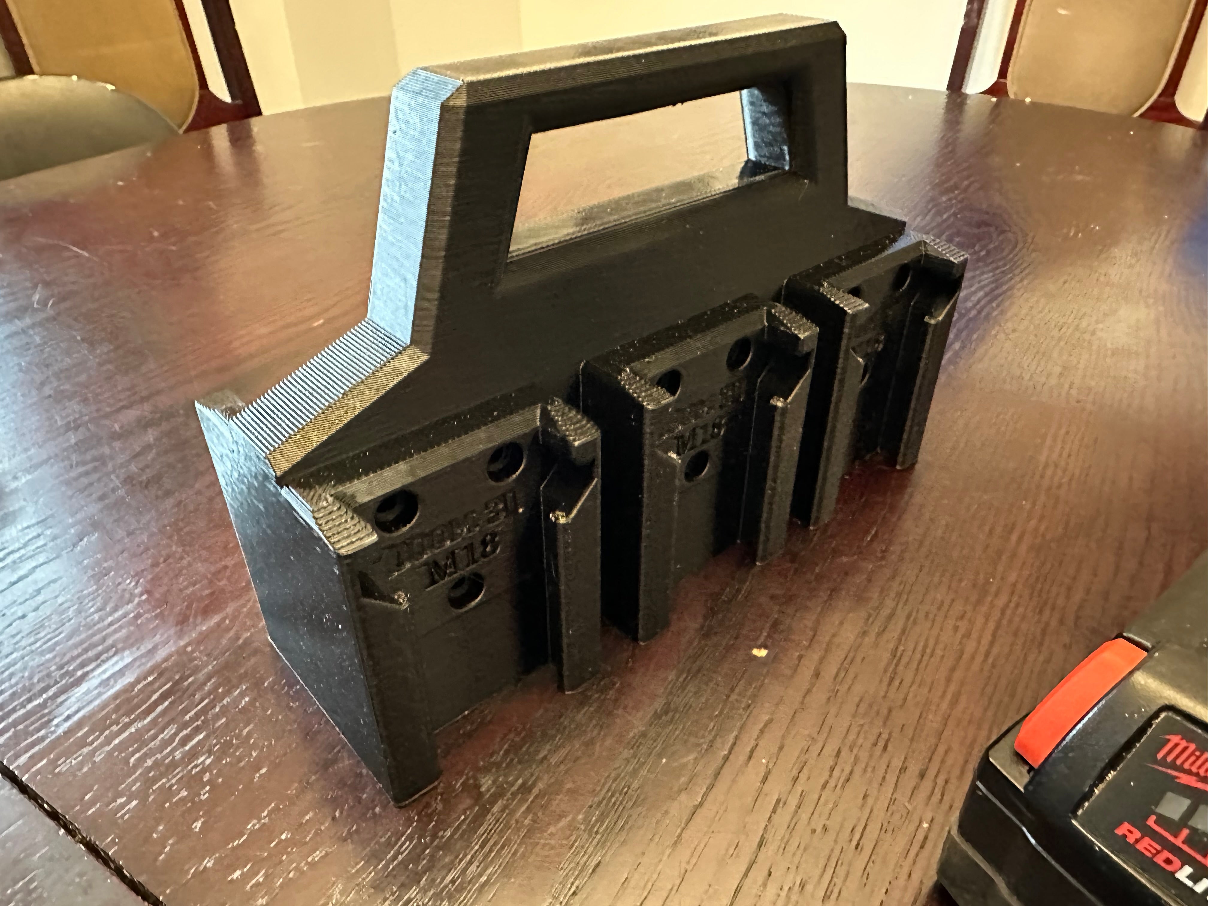 Milwaukee M18 BATTERY CADDY