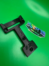 Load image into Gallery viewer, Milwaukee Packout locking wall hanger