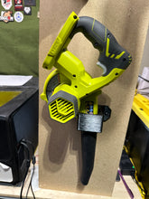 Load image into Gallery viewer, Ryobi jobsite blower mount