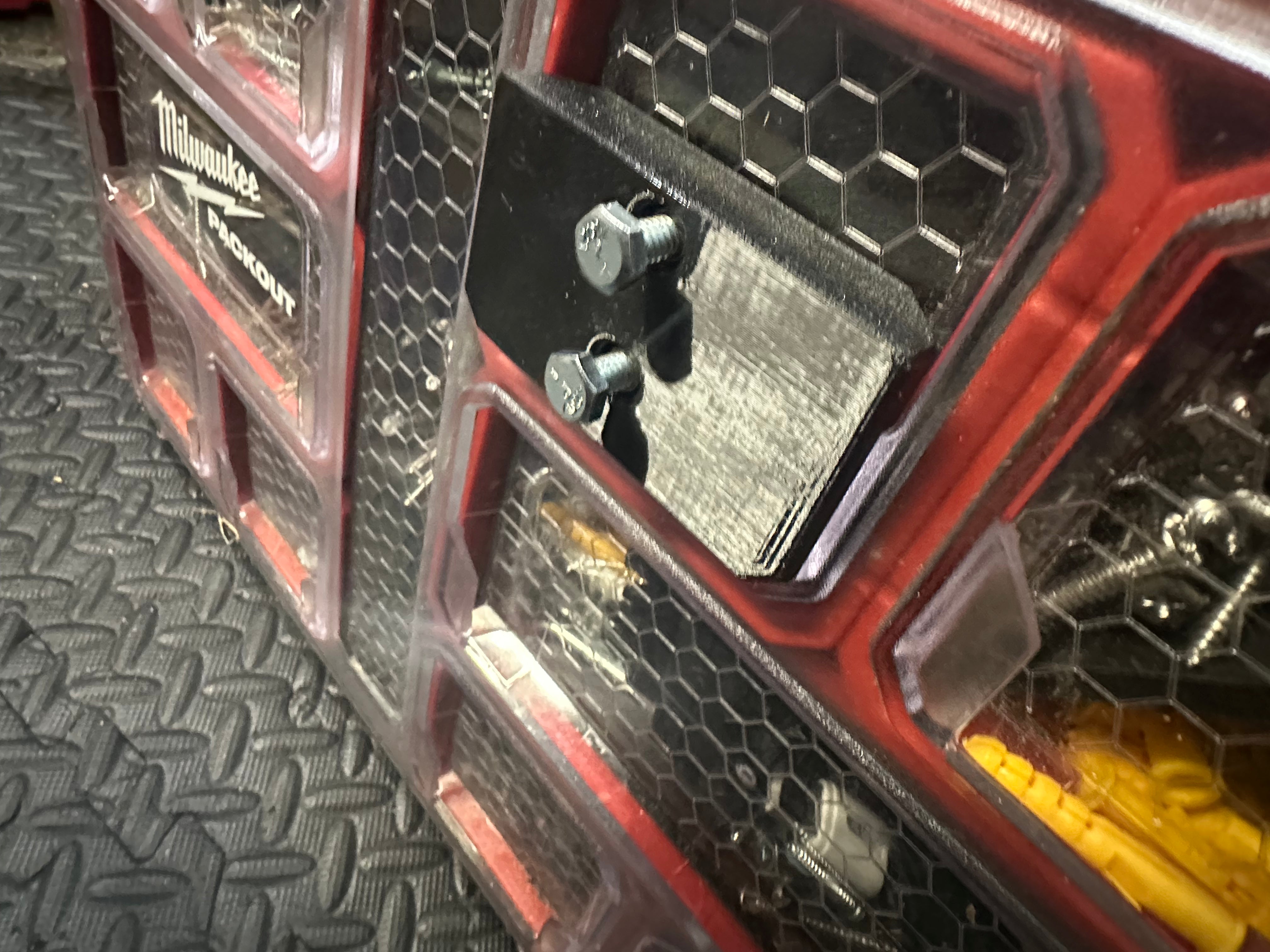 Milwaukee Packout universal adapter