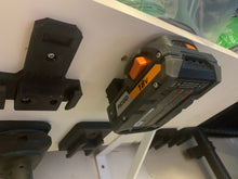 Load image into Gallery viewer, Ridgid Non locking battery hanger