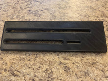 Load image into Gallery viewer, Square holder