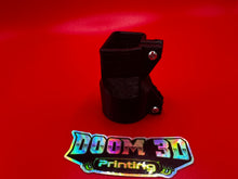 Load image into Gallery viewer, Milwaukee Palm Sander to M18 vacuum adapters