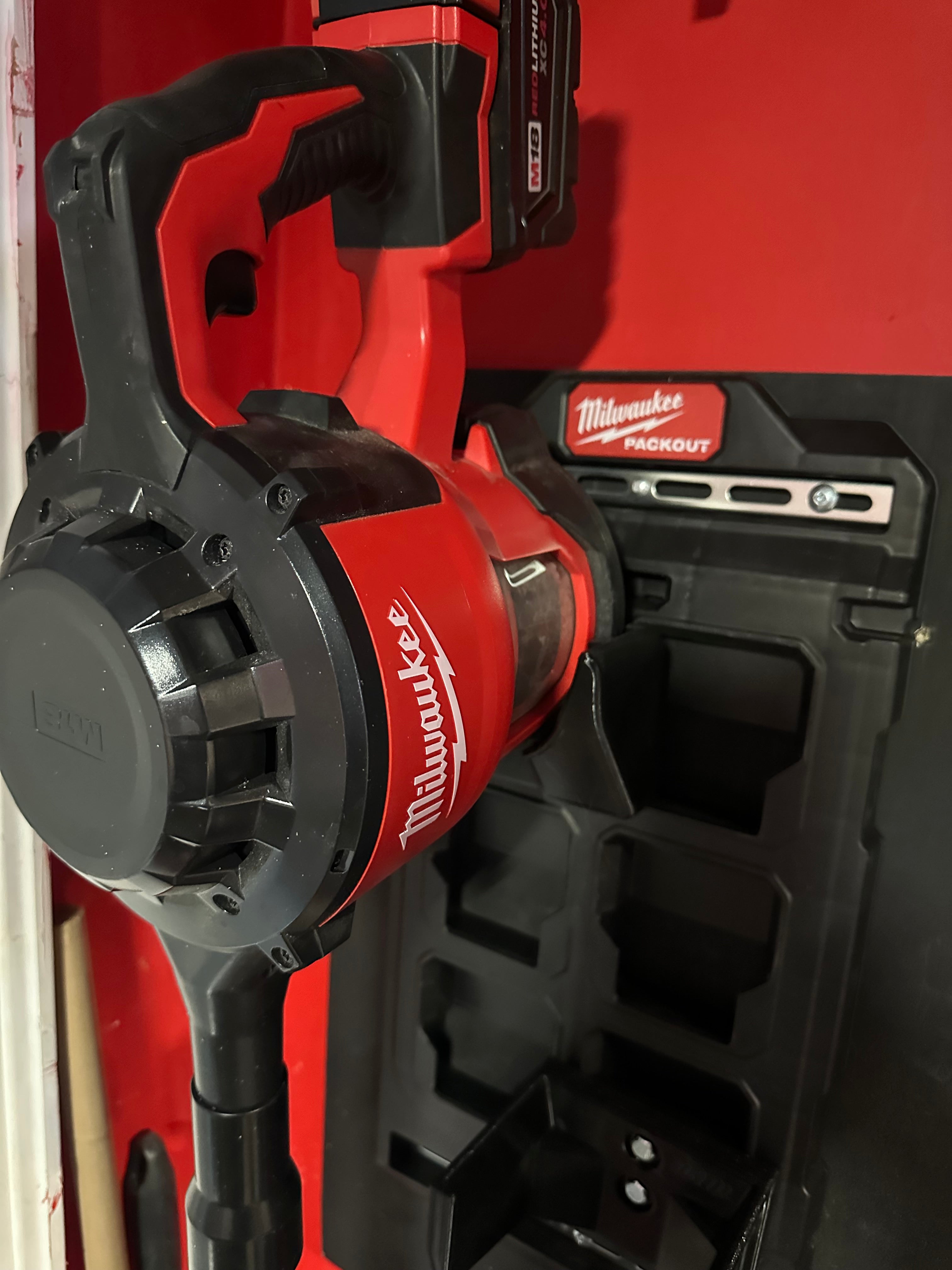 Tool Holder compatible with Milwaukee M18 Vacuum and Packout Wall Mount