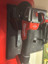 Load image into Gallery viewer, Milwaukee M18 4.5 Disc Grinder Mount
