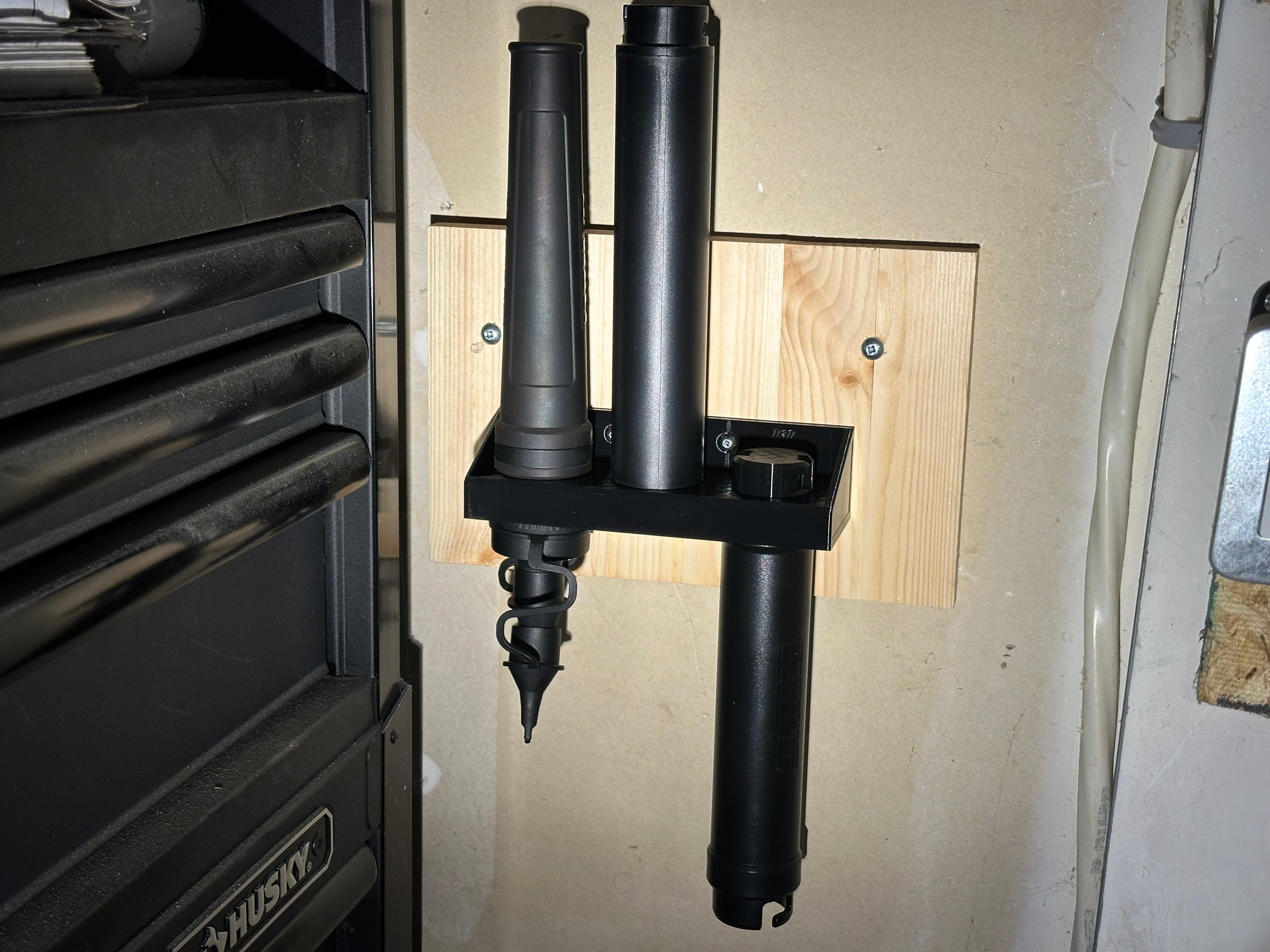 Milwaukee vacume accessorie storage