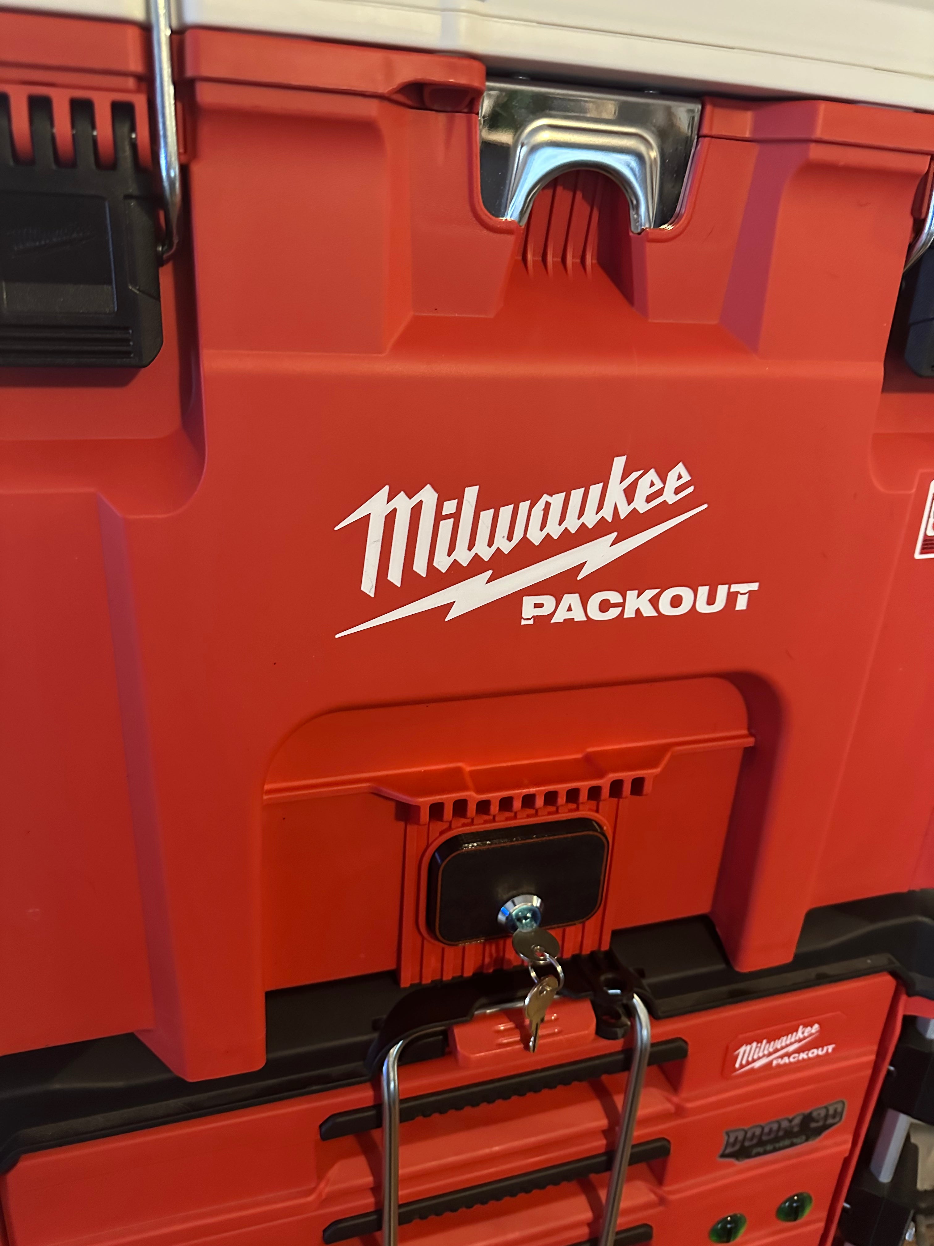 Milwaukee Large Packout Stack Lock