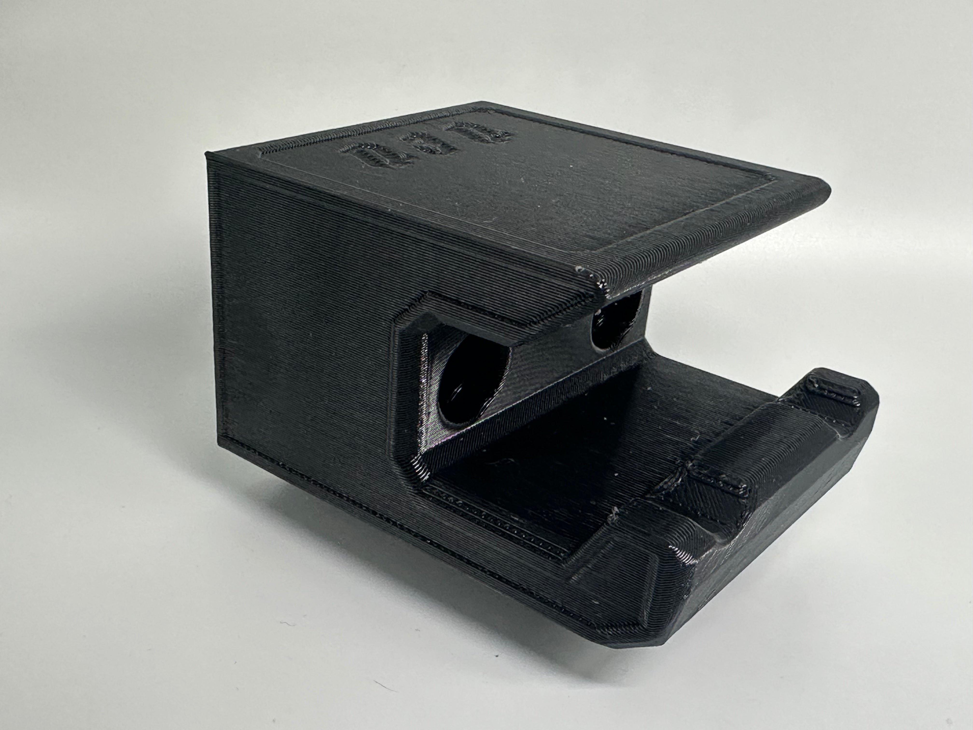 Dewalt Inflator wall mount