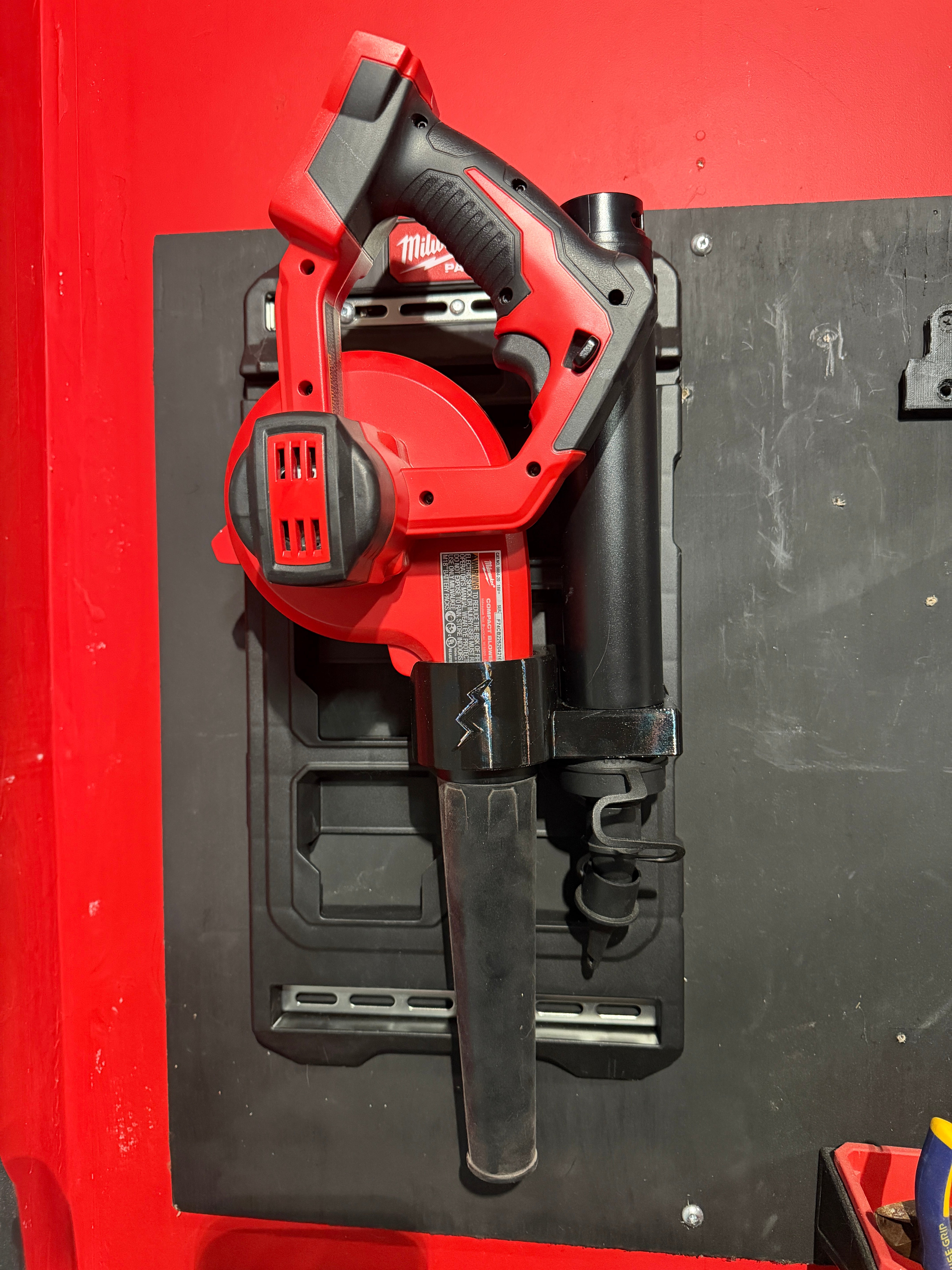 Milwaukee M18 Compact Blower Mount – Compatible with Packout Wall Plate and Side Mount Plate – Fits Model 0884-20