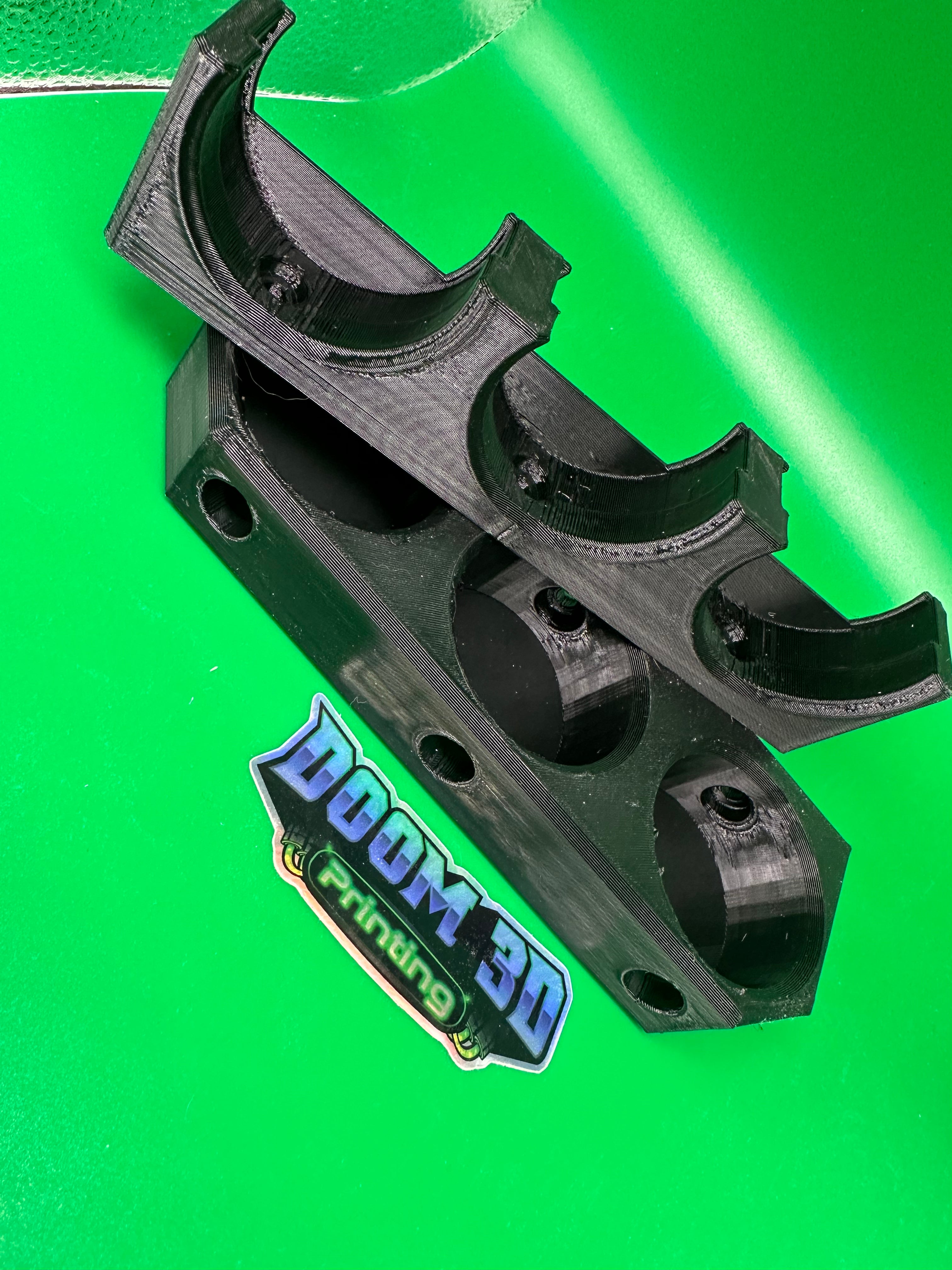 Packout compatible caulking tube holder