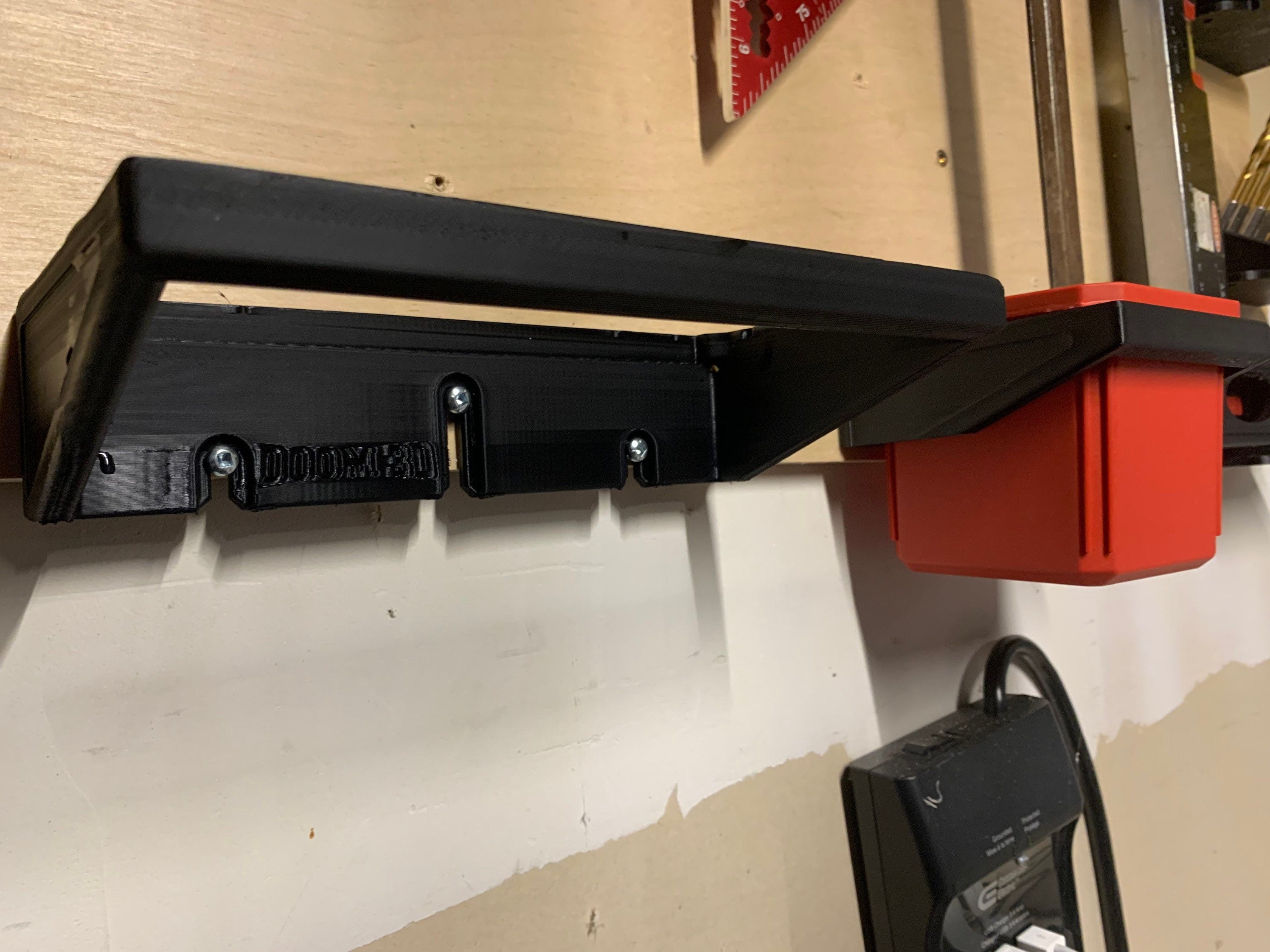 Milwaukee Large Bin Hanger