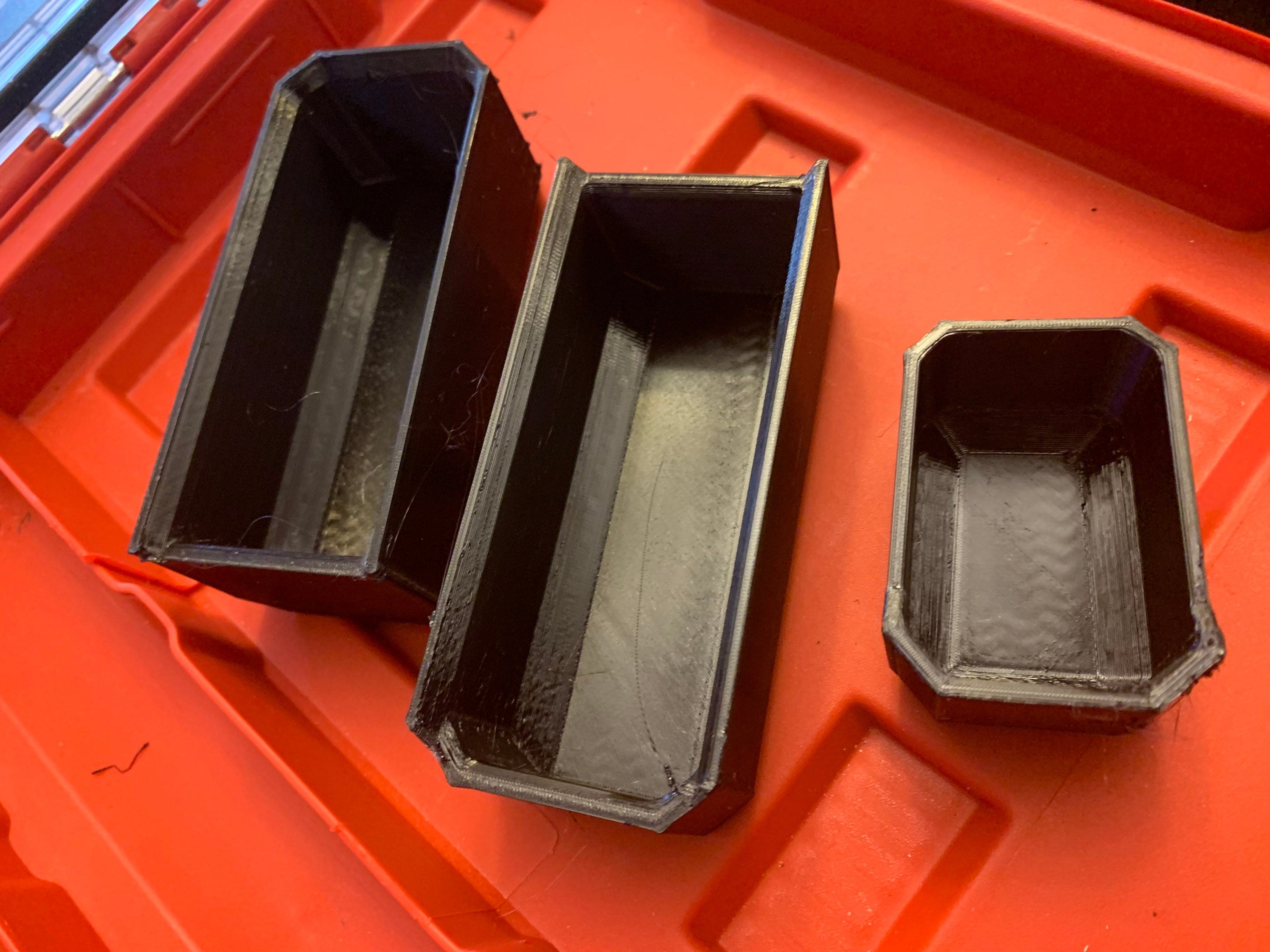 Milwaukee slim long centre bins